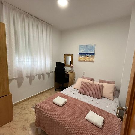 Apartamento Compartido - Solo El Dormitorio Es Privado Torrevieja Exterior photo