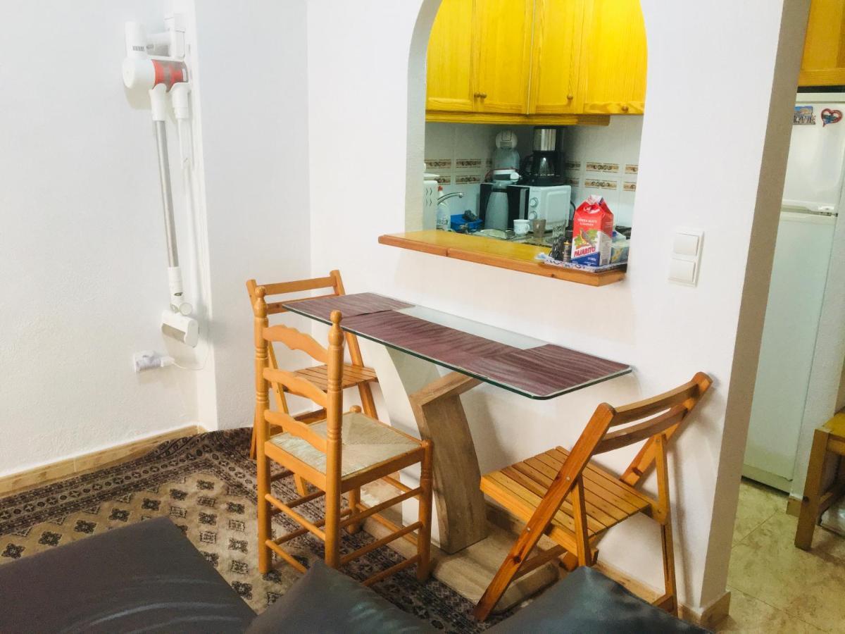 Apartamento Compartido - Solo El Dormitorio Es Privado Torrevieja Exterior photo