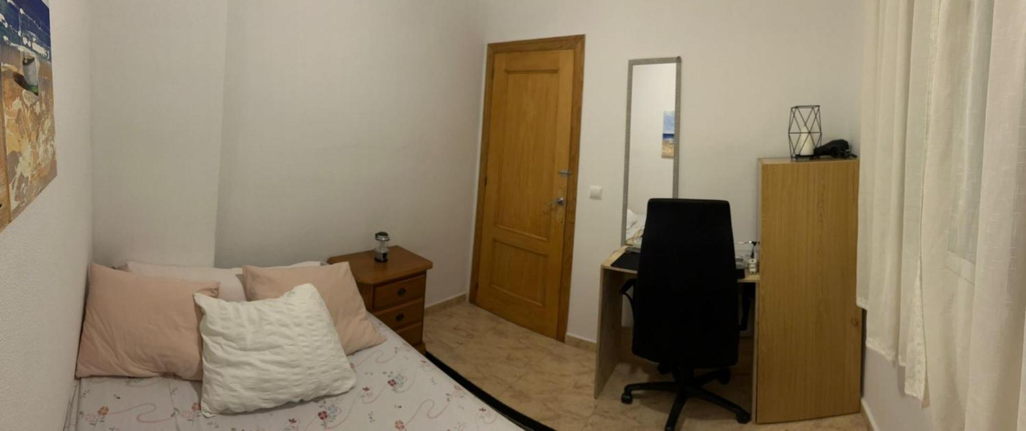 Apartamento Compartido - Solo El Dormitorio Es Privado Torrevieja Exterior photo